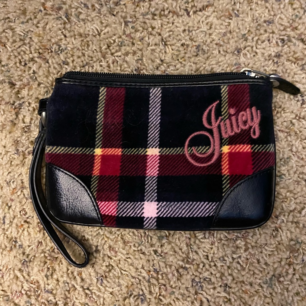 Like New Juicy Couture Wristlet